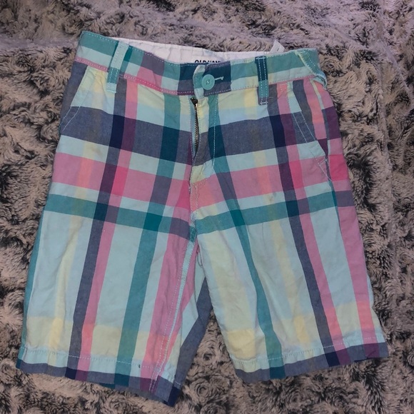 5/$25🖤 plaid shorts - Picture 1 of 4